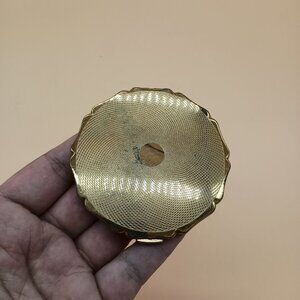 Vintage Gold tone Metal Powder Compact Stratton England 3" READ